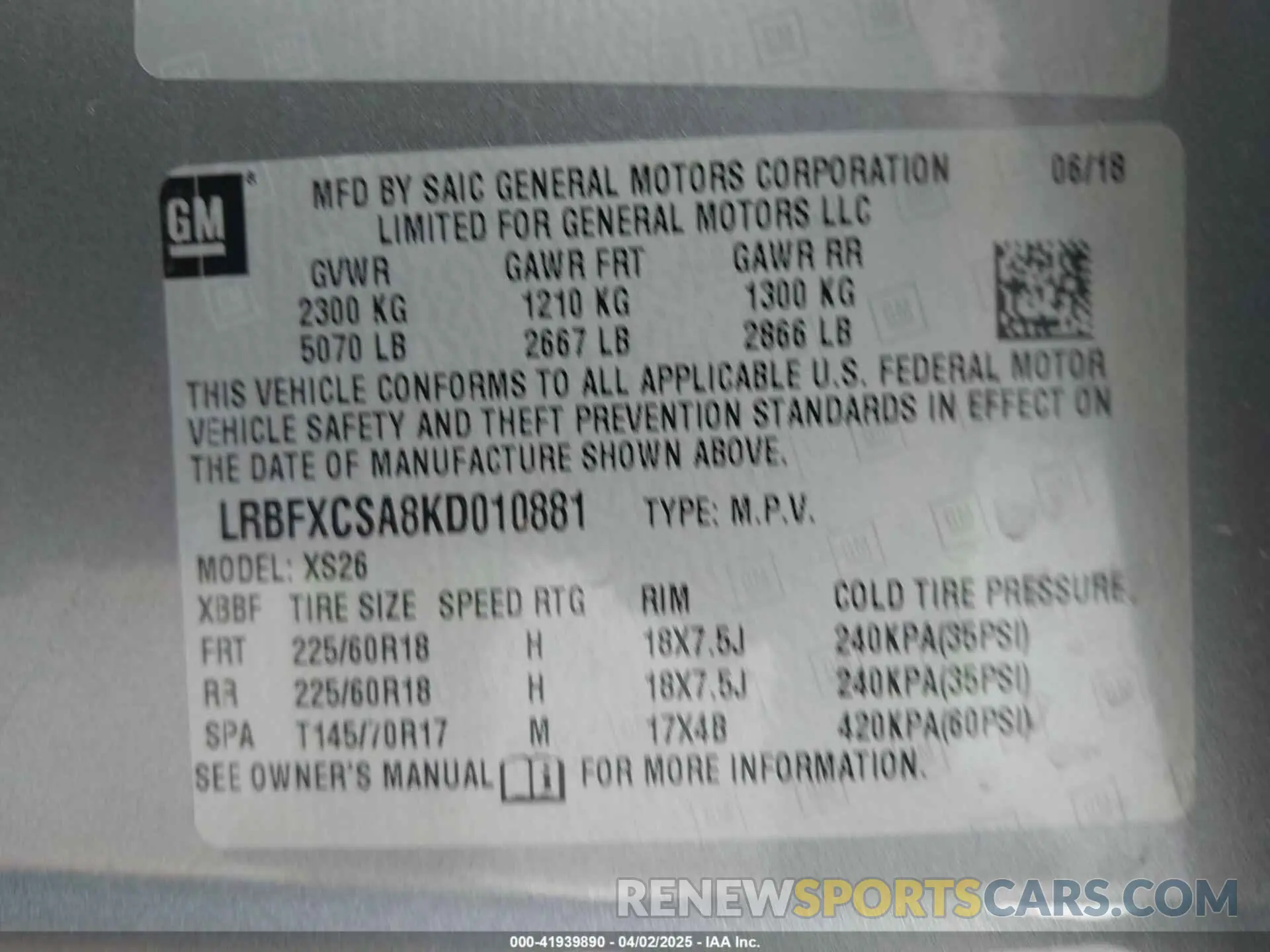 9 fotografías del automóvil dañado LRBFXCSA8KD010881 BUICK ENVISION 2019