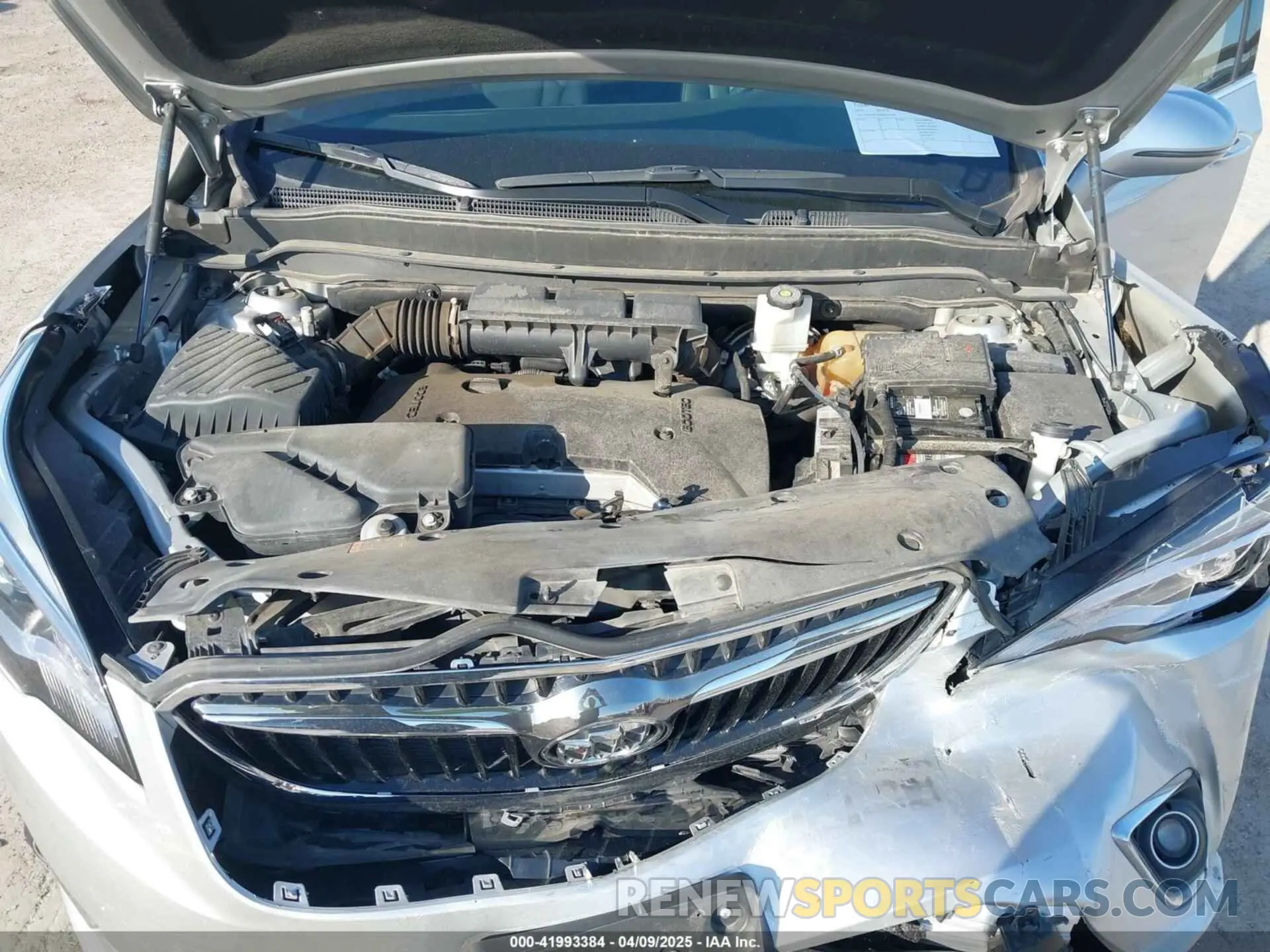 10 fotografías del automóvil dañado LRBFXCSA8KD018348 BUICK ENVISION 2019