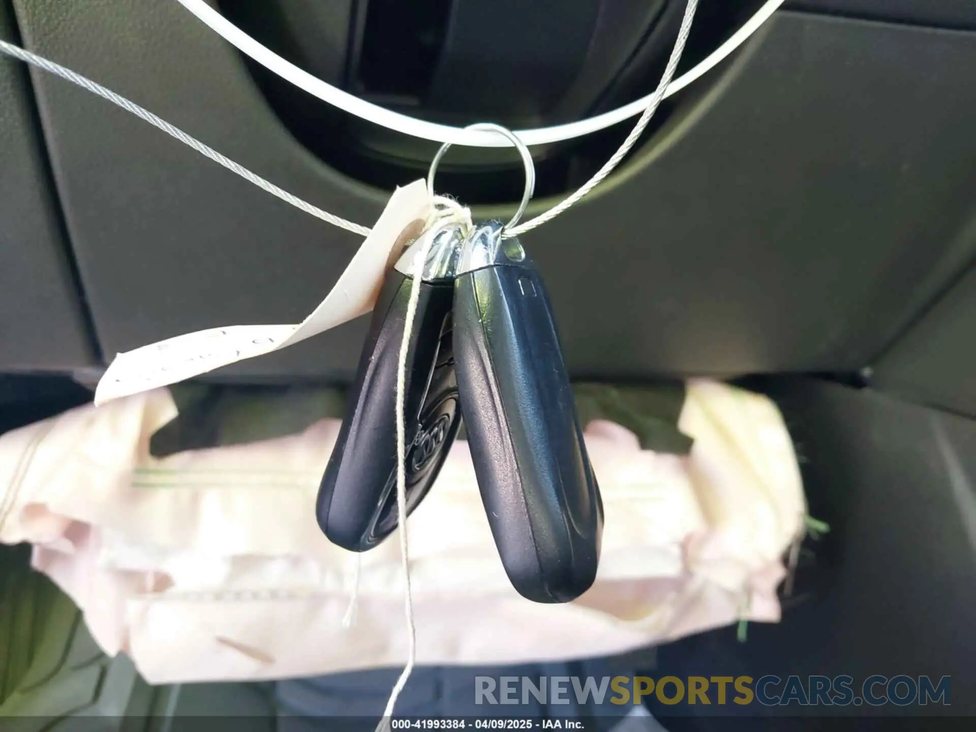 11 fotografías del automóvil dañado LRBFXCSA8KD018348 BUICK ENVISION 2019