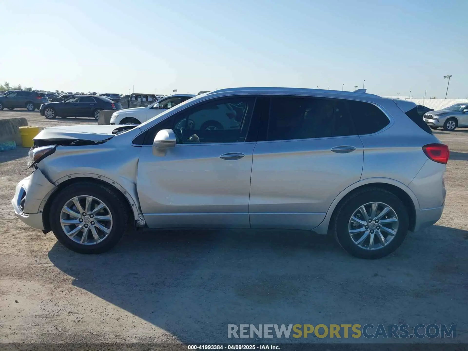 15 fotografías del automóvil dañado LRBFXCSA8KD018348 BUICK ENVISION 2019