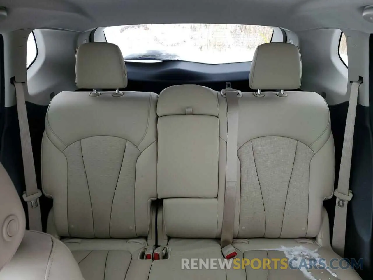 10 fotografías del automóvil dañado LRBFXCSAXKD020456 BUICK ENVISION 2019