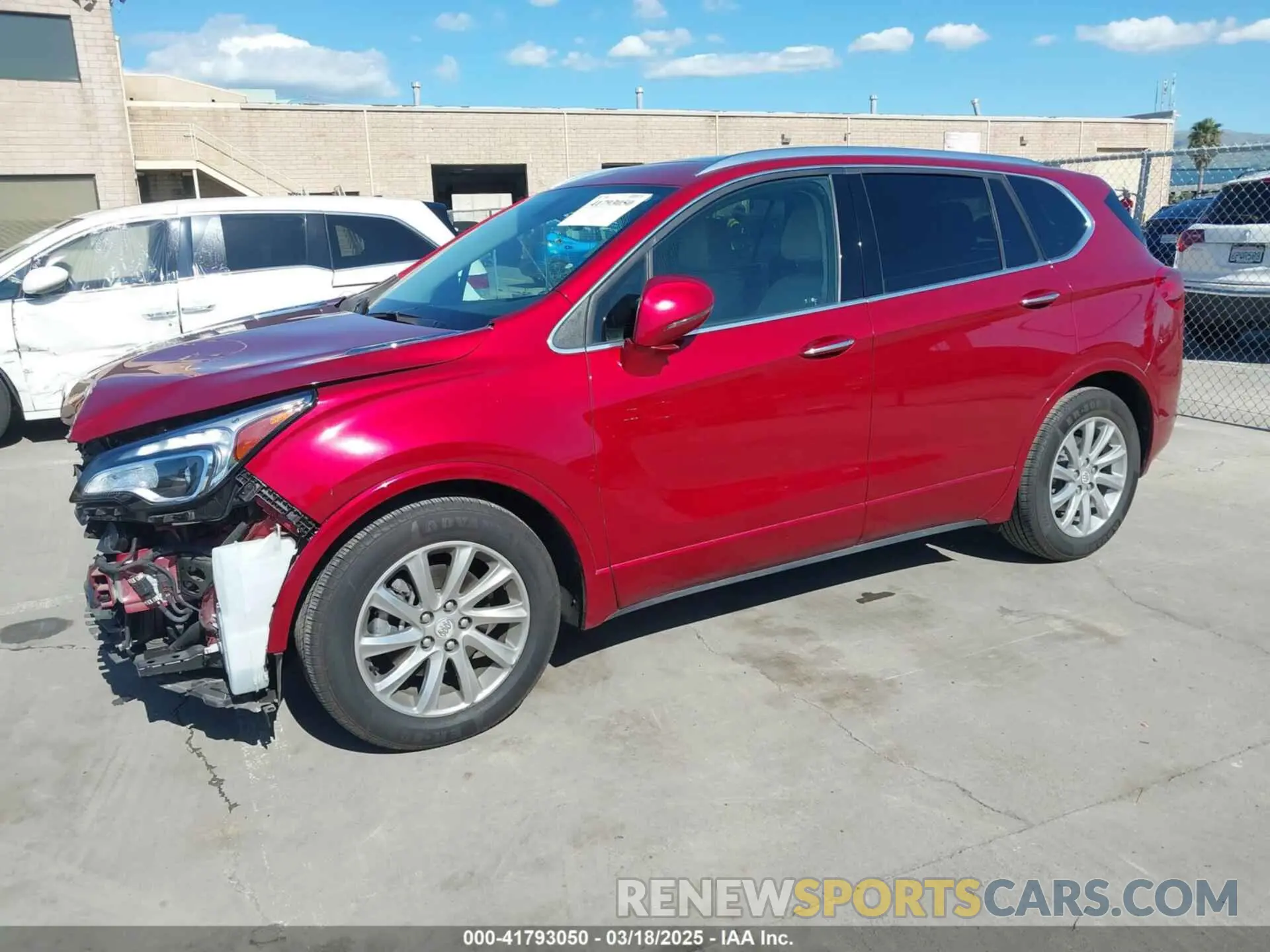 2 fotografías del automóvil dañado LRBFXCSAXKD109976 BUICK ENVISION 2019