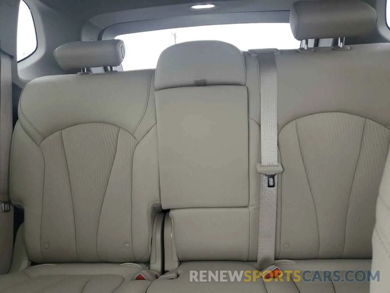 10 fotografías del automóvil dañado LRBFX1SA3LD182841 BUICK ENVISION 2020