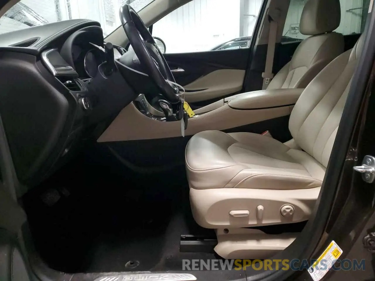 7 fotografías del automóvil dañado LRBFX1SA5LD198491 BUICK ENVISION 2020