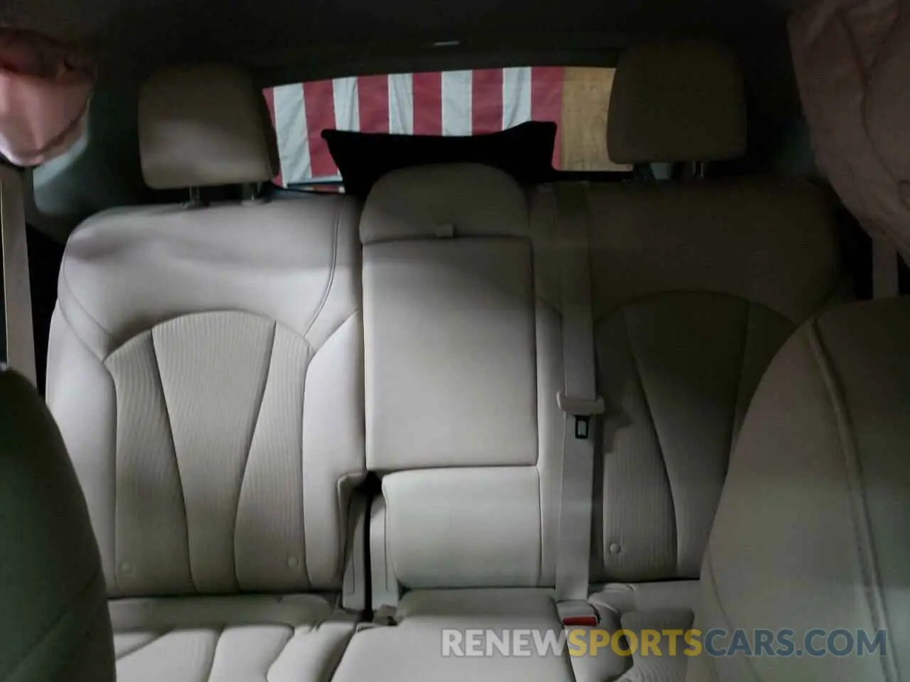 10 fotografías del automóvil dañado LRBFX1SA6LD179206 BUICK ENVISION 2020