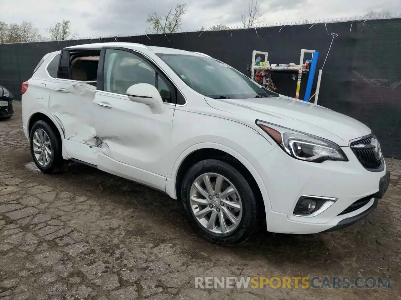 4 fotografías del automóvil dañado LRBFX2SA1LD162819 BUICK ENVISION 2020