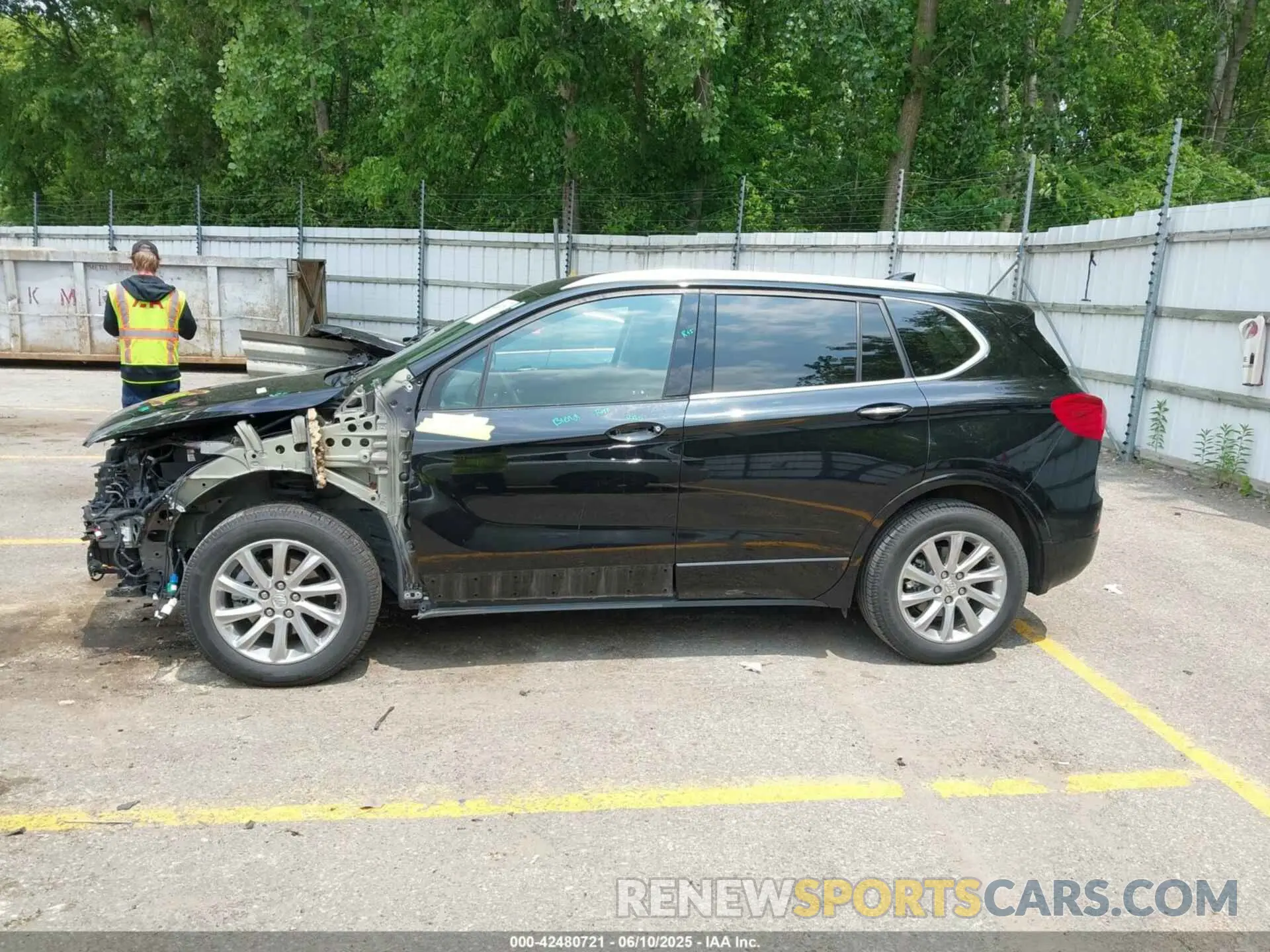 15 fotografías del automóvil dañado LRBFX2SA2LD067928 BUICK ENVISION 2020