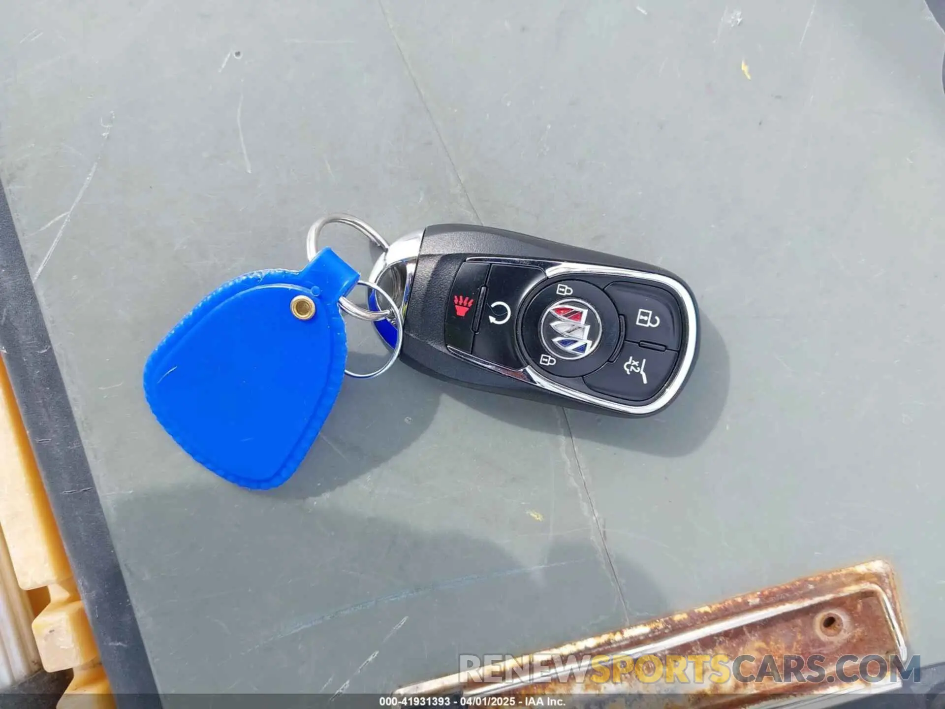 11 fotografías del automóvil dañado LRBFX2SA5LD192597 BUICK ENVISION 2020