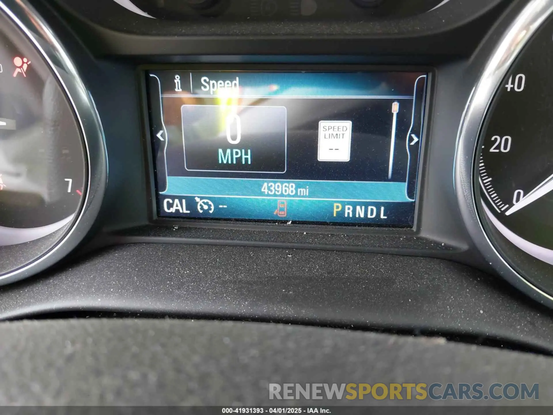 15 fotografías del automóvil dañado LRBFX2SA5LD192597 BUICK ENVISION 2020