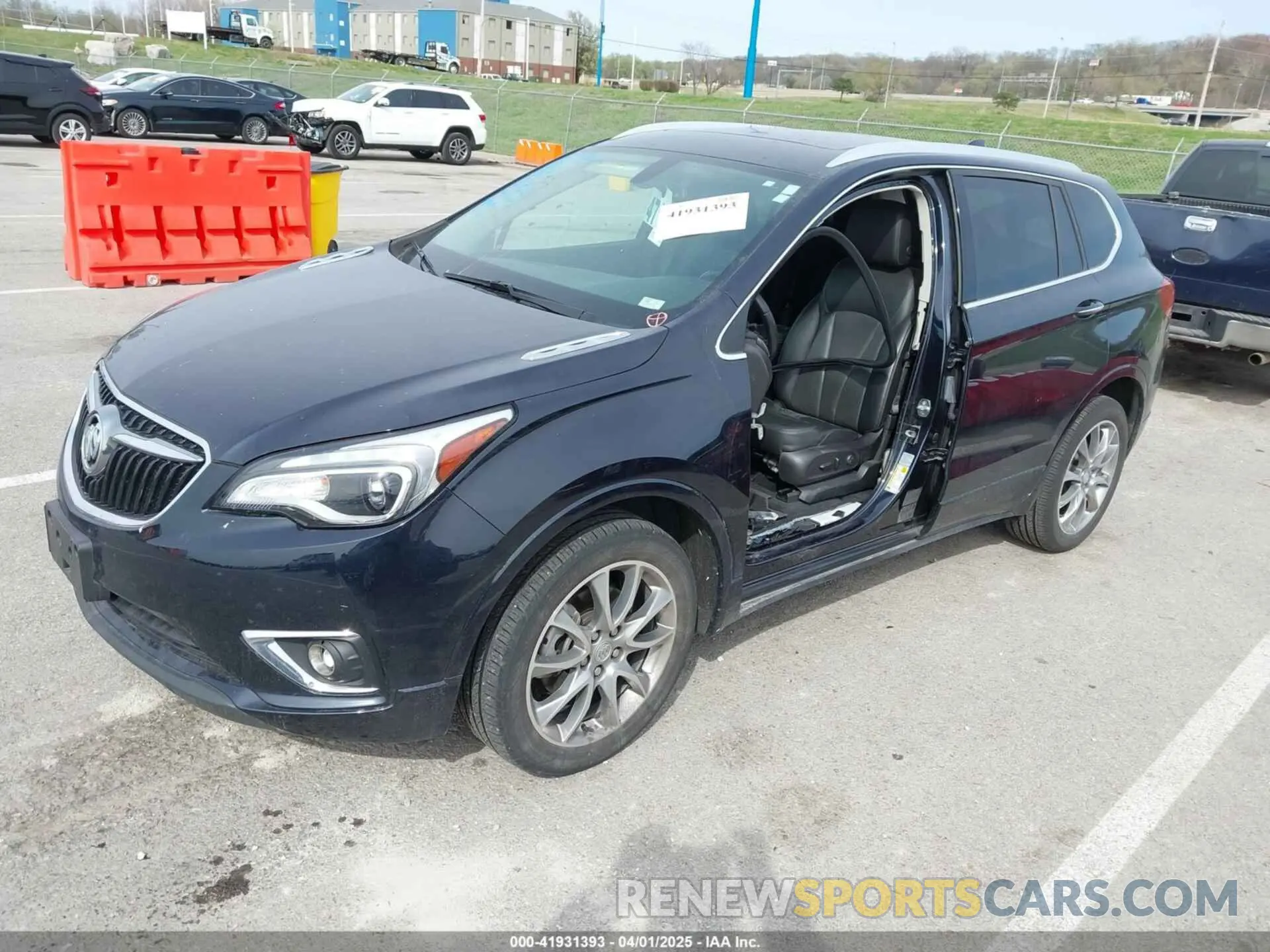 2 fotografías del automóvil dañado LRBFX2SA5LD192597 BUICK ENVISION 2020