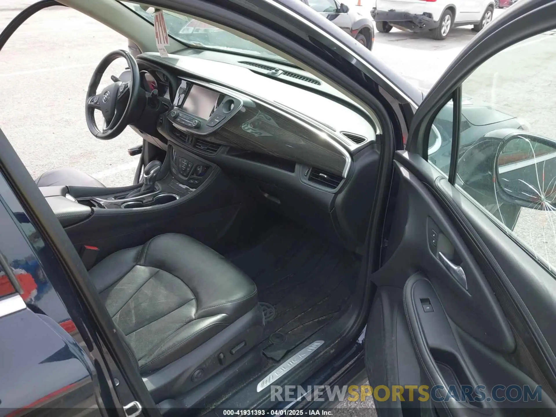 5 fotografías del automóvil dañado LRBFX2SA5LD192597 BUICK ENVISION 2020