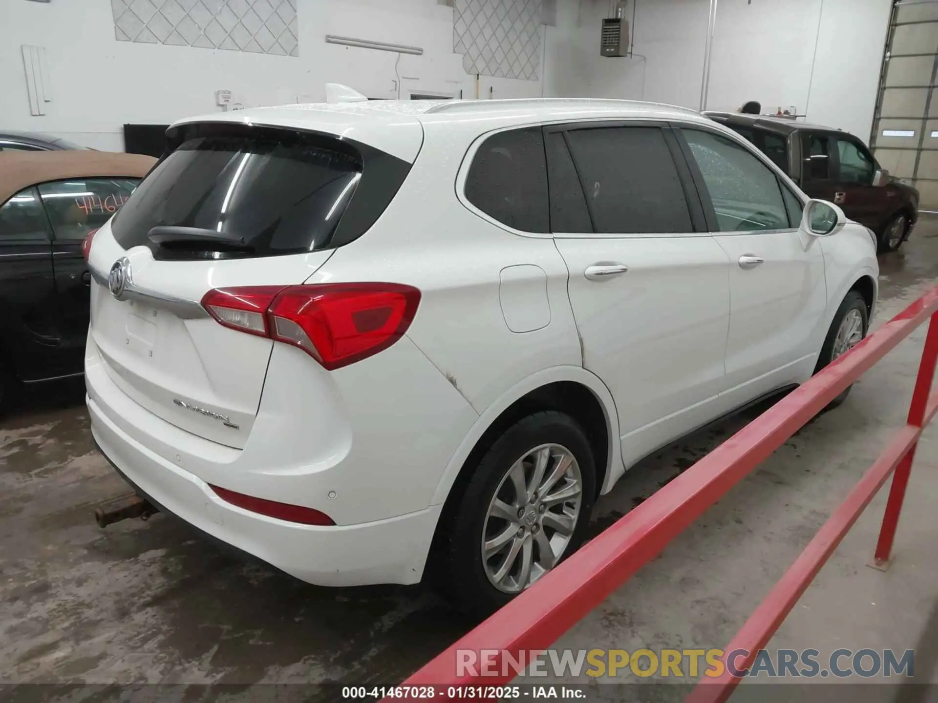 4 fotografías del automóvil dañado LRBFX2SA6LD114281 BUICK ENVISION 2020