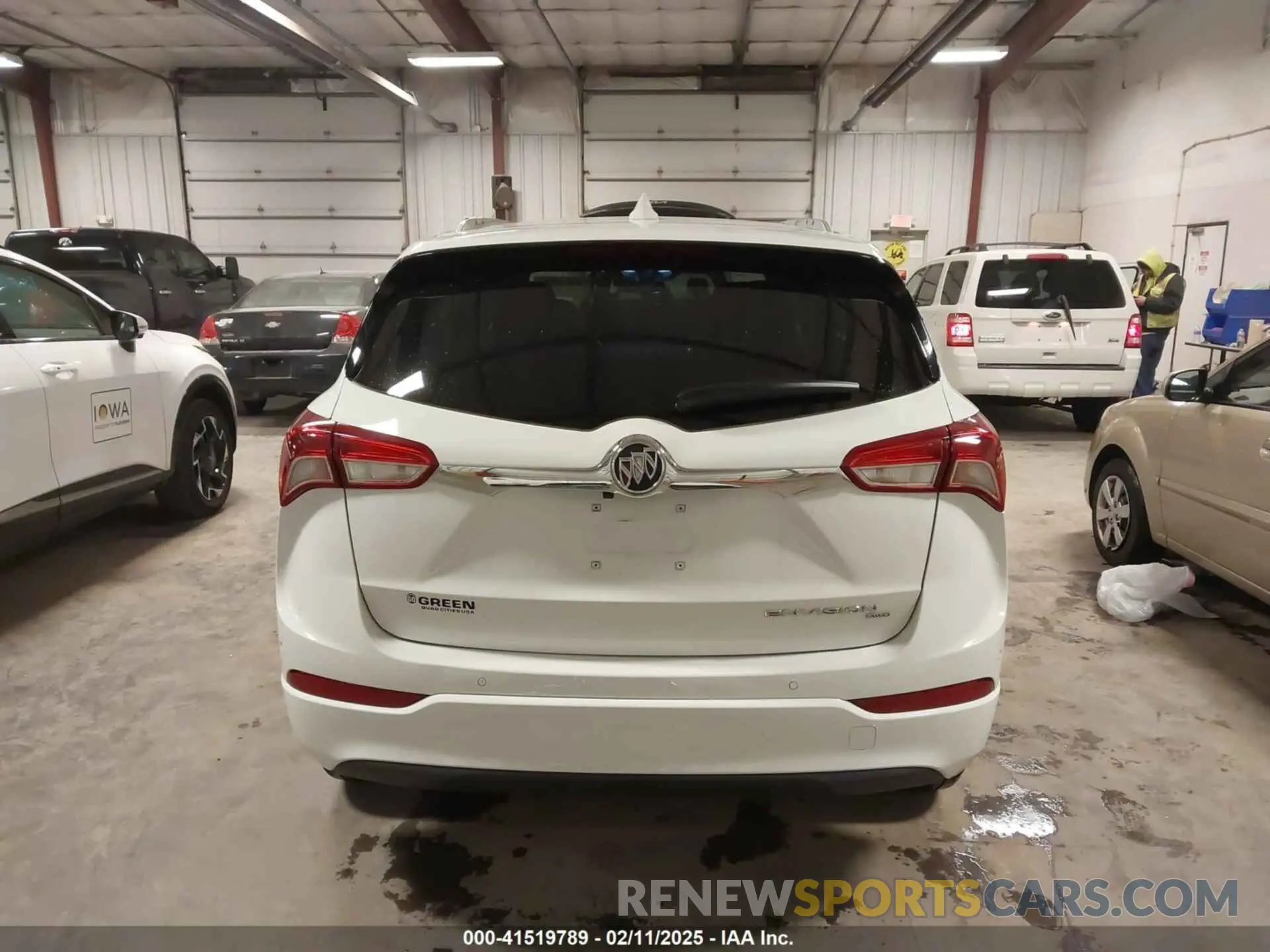 17 fotografías del automóvil dañado LRBFX2SA7LD193735 BUICK ENVISION 2020