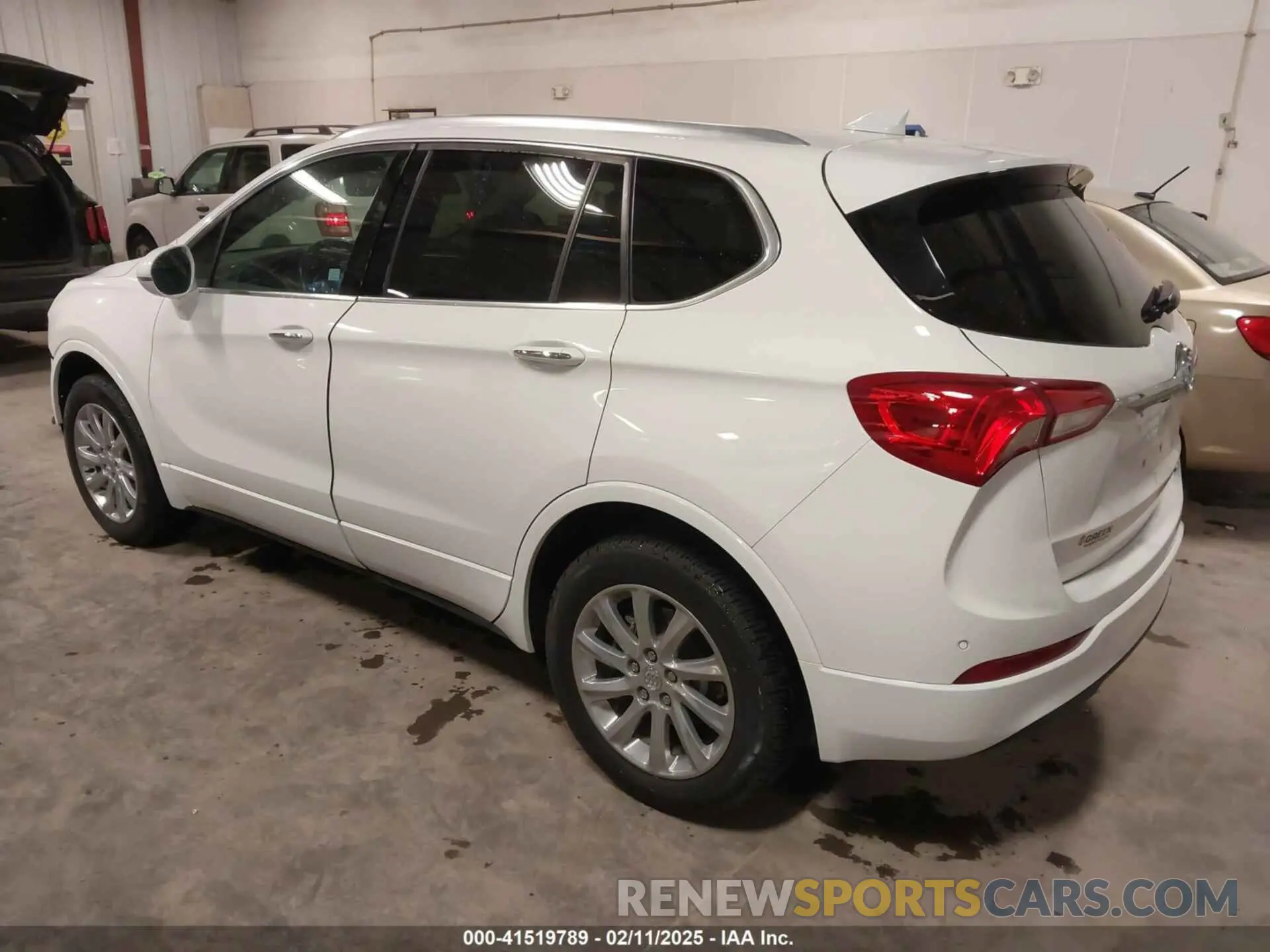 3 fotografías del automóvil dañado LRBFX2SA7LD193735 BUICK ENVISION 2020