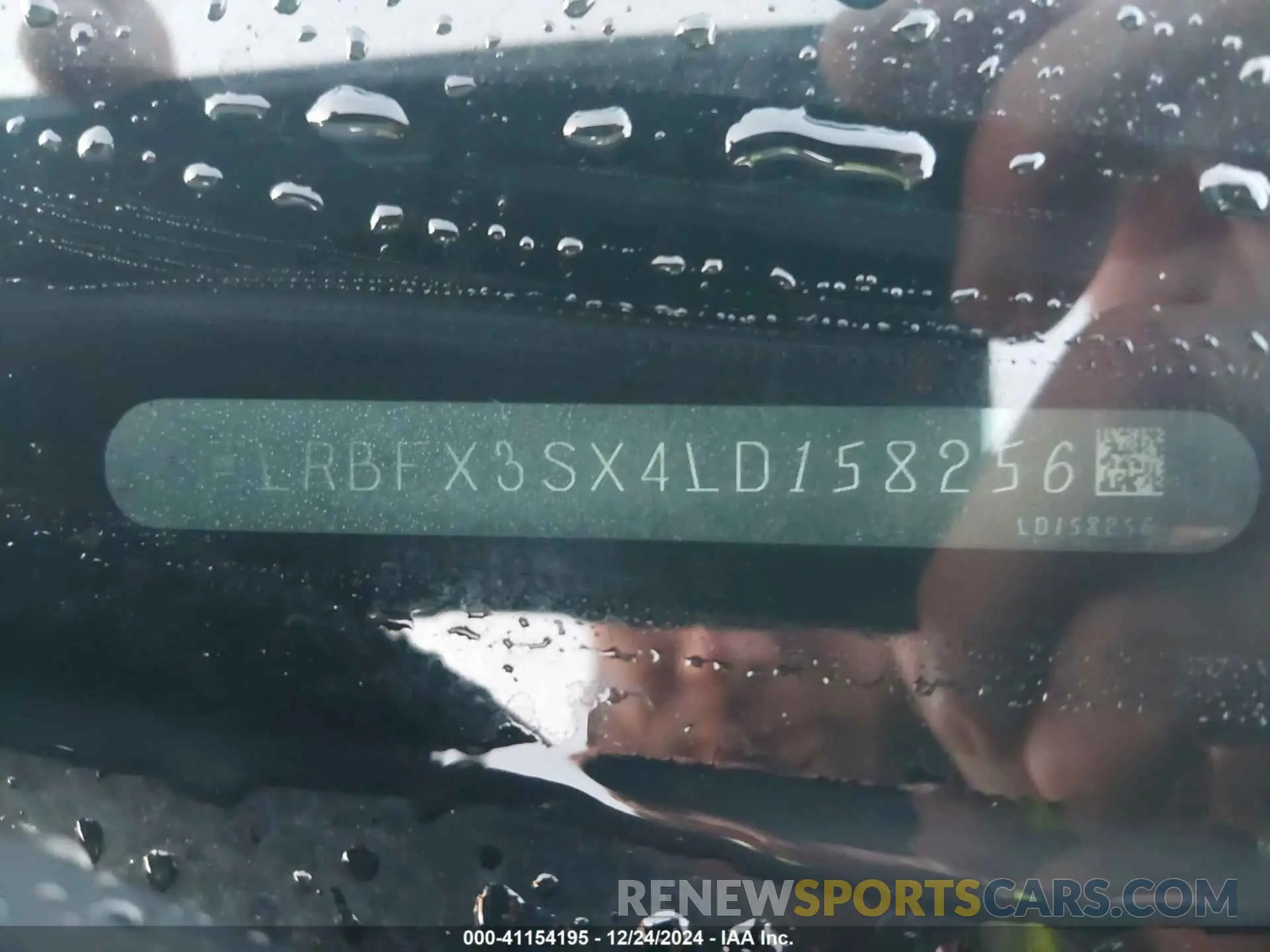 9 fotografías del automóvil dañado LRBFX3SX4LD158256 BUICK ENVISION 2020