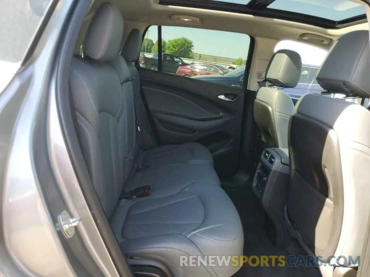 11 fotografías del automóvil dañado LRBFX4SX5LD051478 BUICK ENVISION 2020