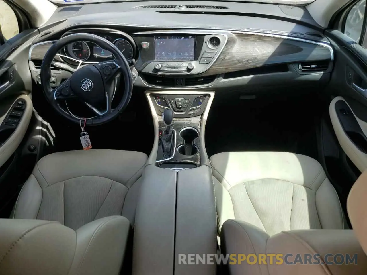 8 fotografías del automóvil dañado LRBFXBSA2LD140361 BUICK ENVISION 2020
