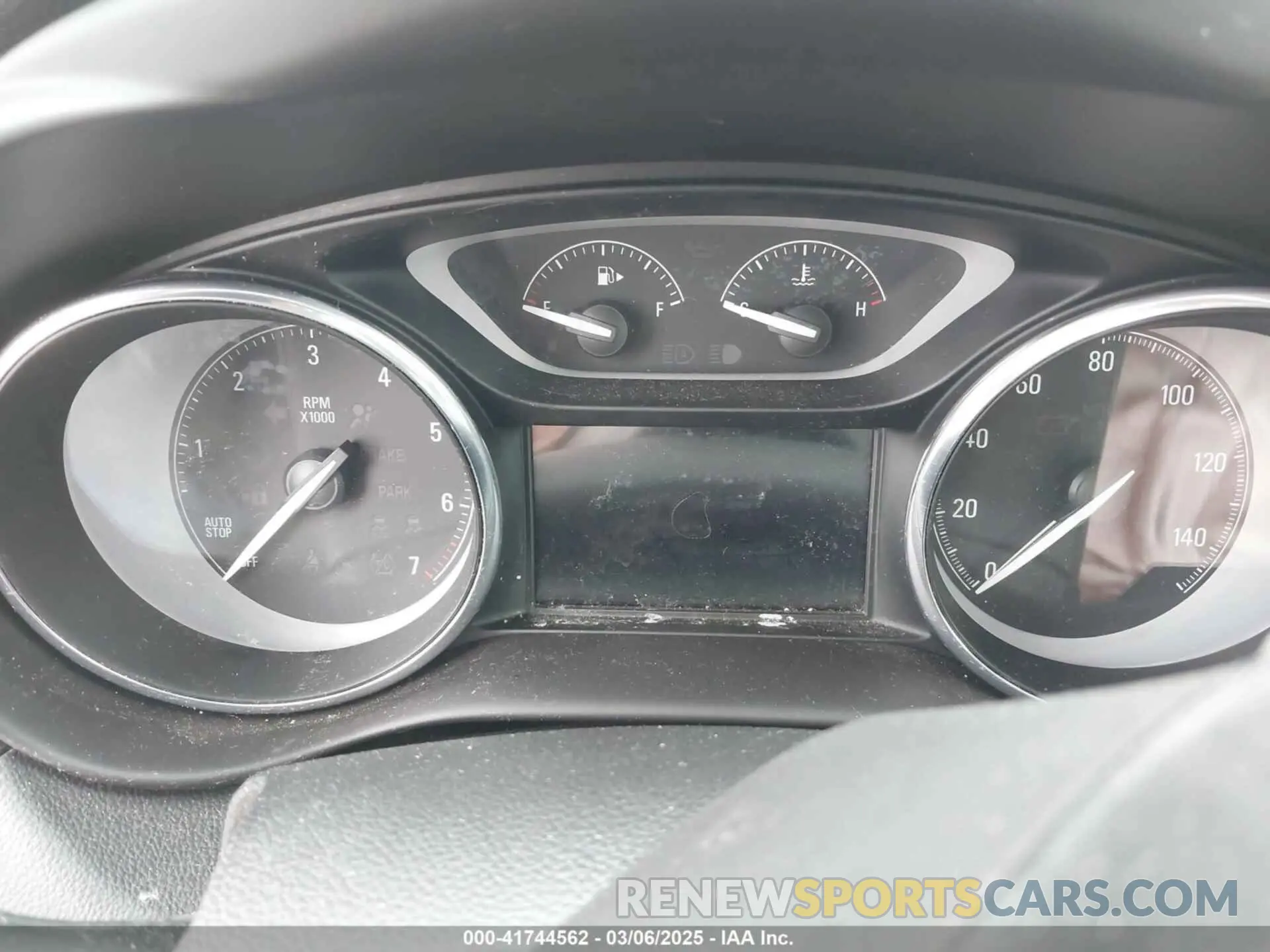 14 fotografías del automóvil dañado LRBFXBSA7LD157480 BUICK ENVISION 2020