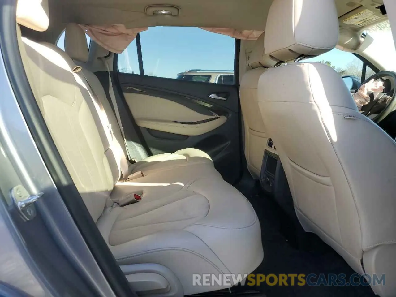 11 fotografías del automóvil dañado LRBFXBSA8LD198314 BUICK ENVISION 2020