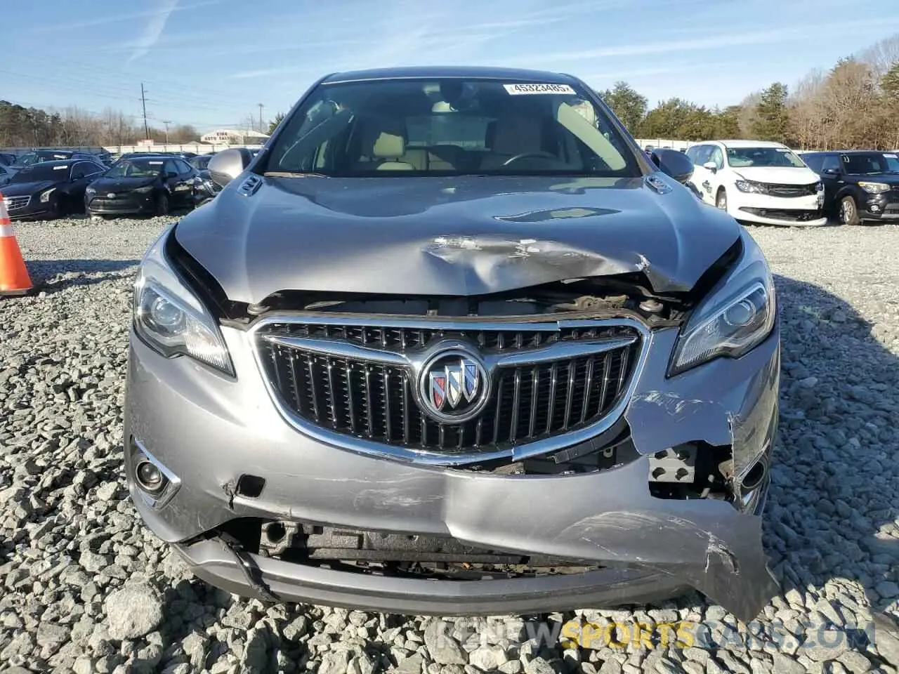 5 fotografías del automóvil dañado LRBFXBSA8LD198314 BUICK ENVISION 2020