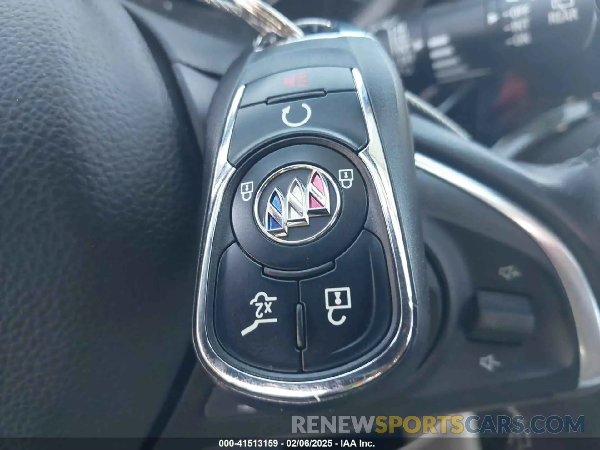 11 fotografías del automóvil dañado LRBFXBSA8LD211000 BUICK ENVISION 2020