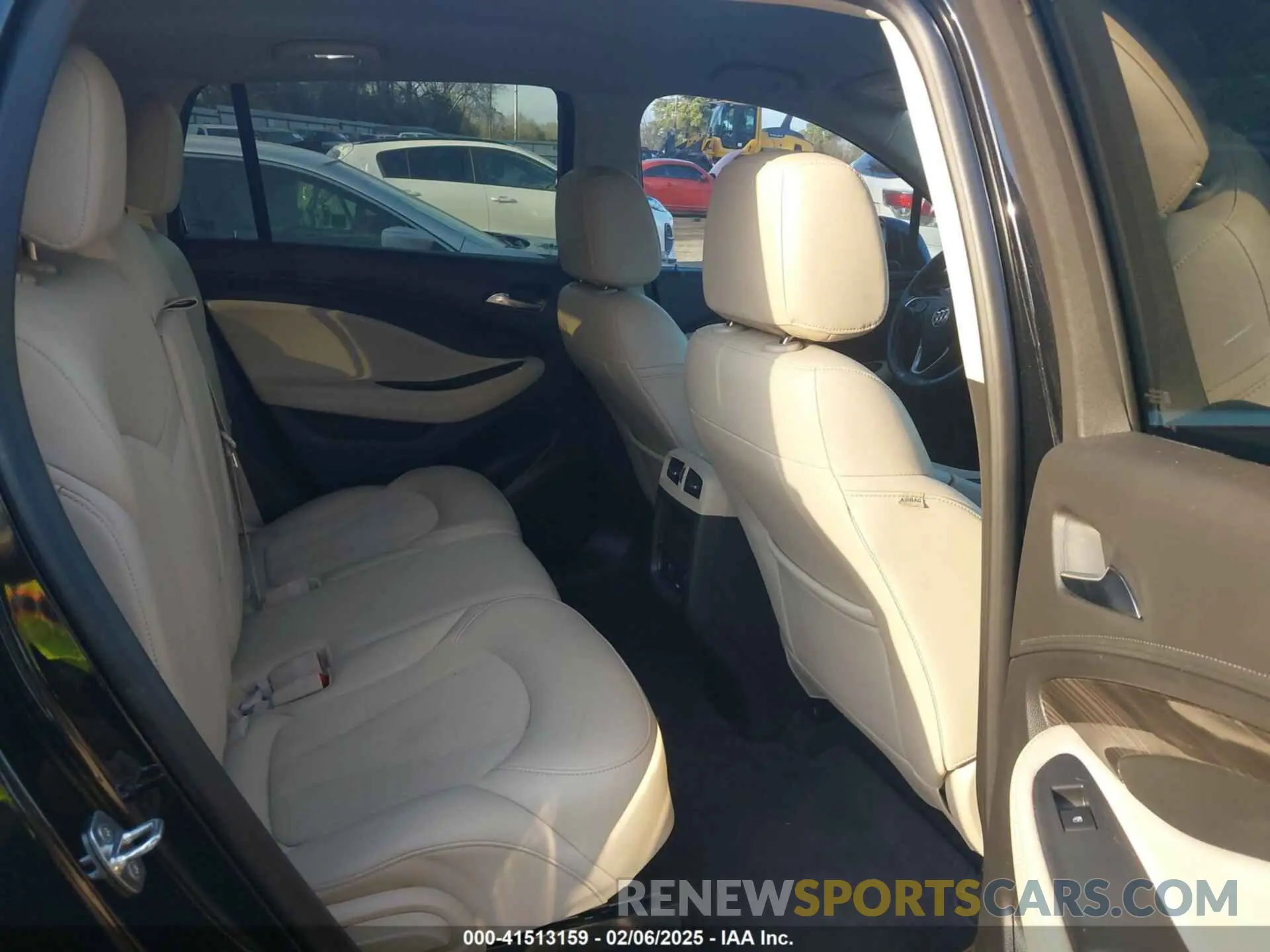 8 fotografías del automóvil dañado LRBFXBSA8LD211000 BUICK ENVISION 2020
