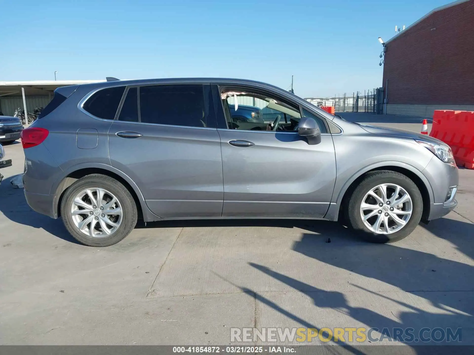 14 fotografías del automóvil dañado LRBFXBSA9LD128353 BUICK ENVISION 2020
