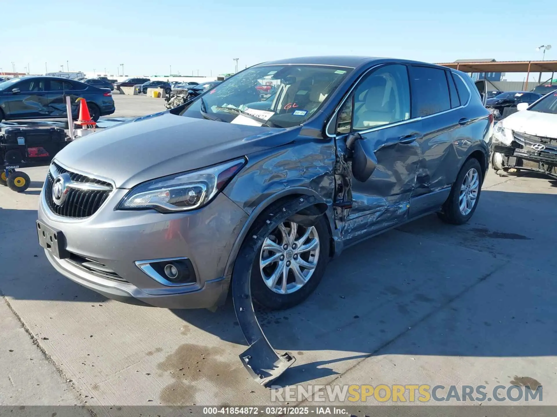 2 fotografías del automóvil dañado LRBFXBSA9LD128353 BUICK ENVISION 2020