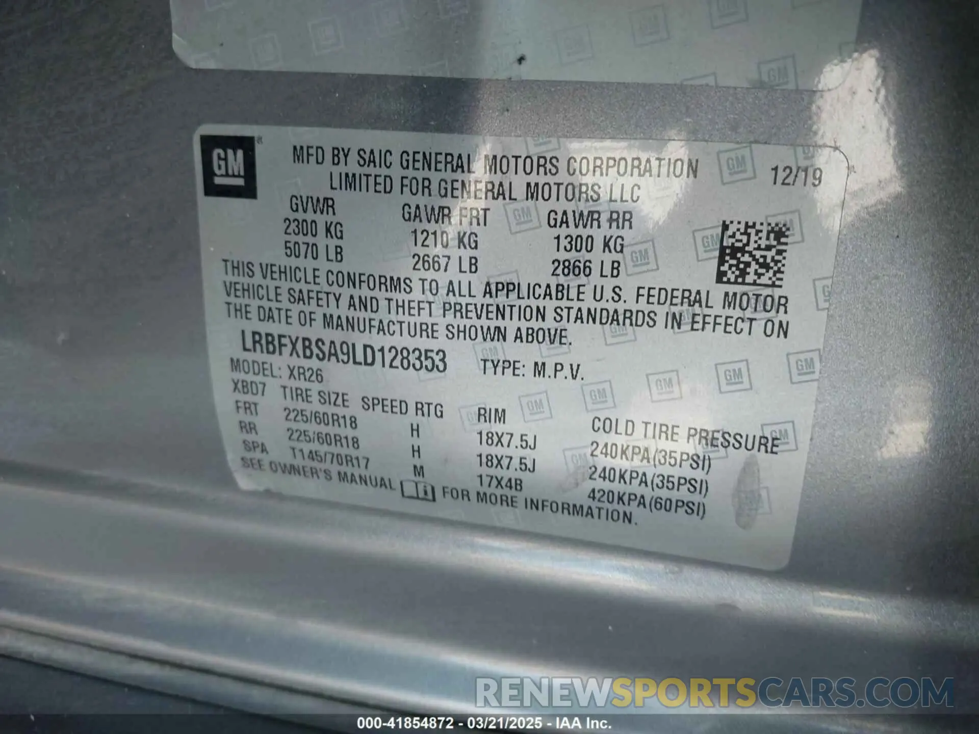 9 fotografías del automóvil dañado LRBFXBSA9LD128353 BUICK ENVISION 2020