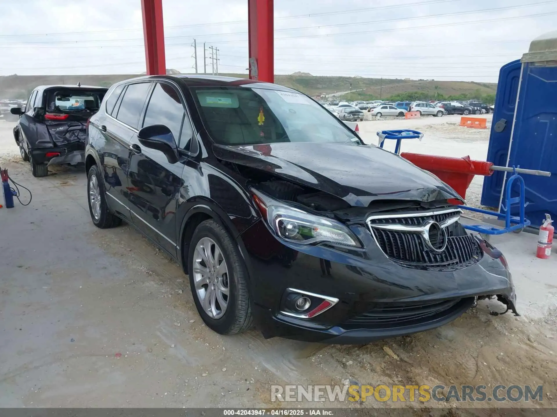 1 fotografías del automóvil dañado LRBFXBSAXLD137742 BUICK ENVISION 2020