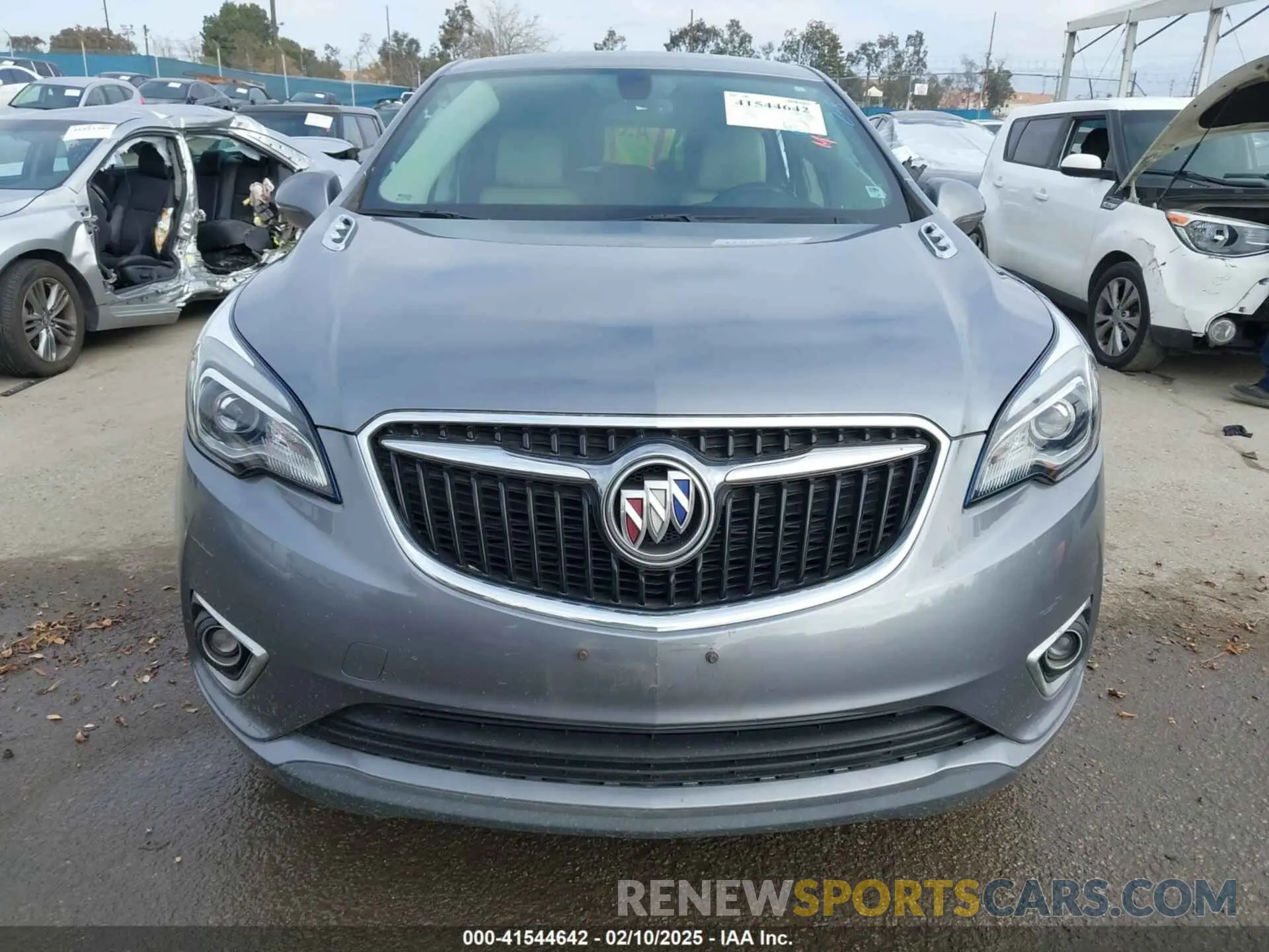 12 fotografías del automóvil dañado LRBFXBSAXLD160003 BUICK ENVISION 2020