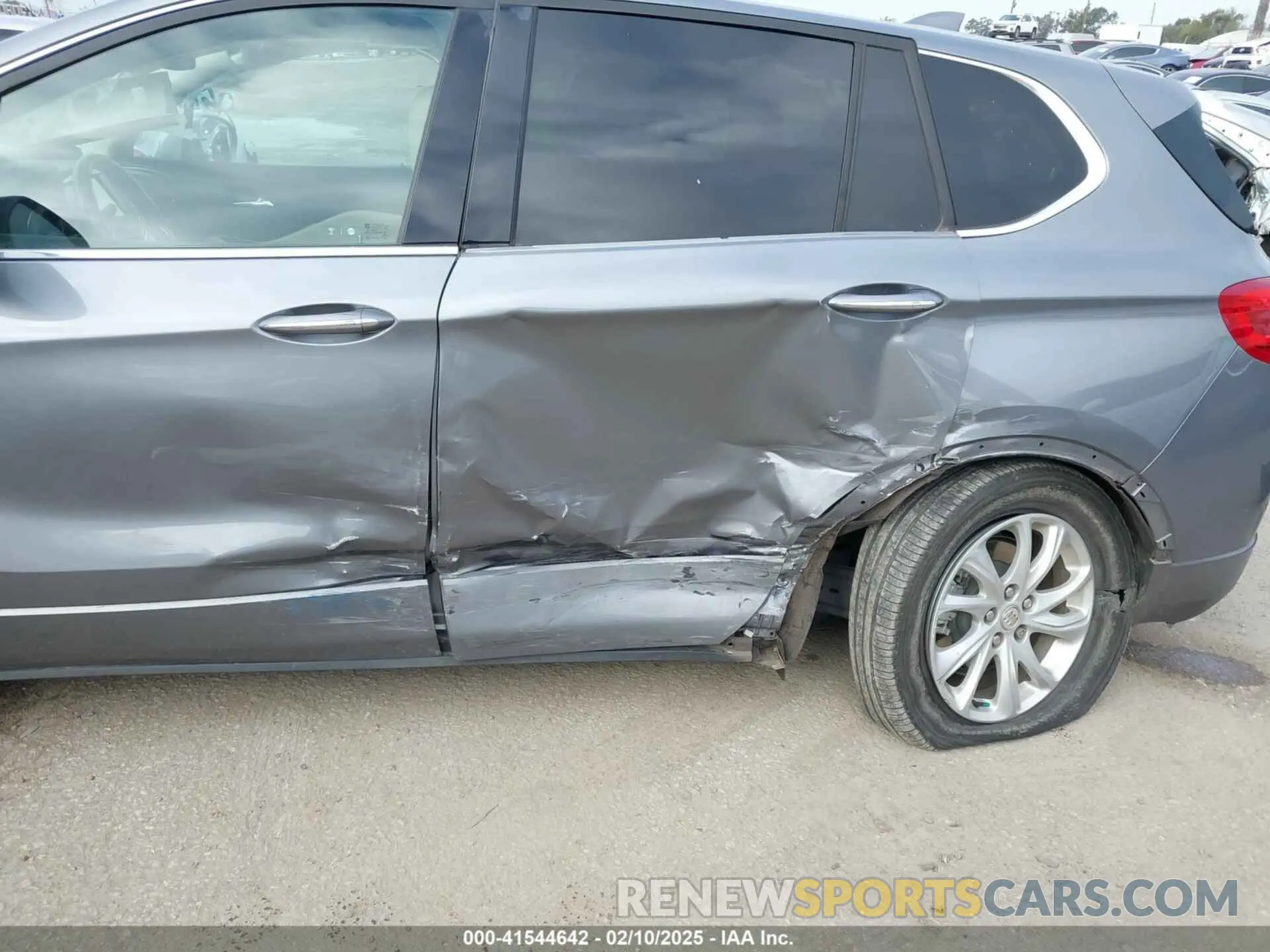 6 fotografías del automóvil dañado LRBFXBSAXLD160003 BUICK ENVISION 2020
