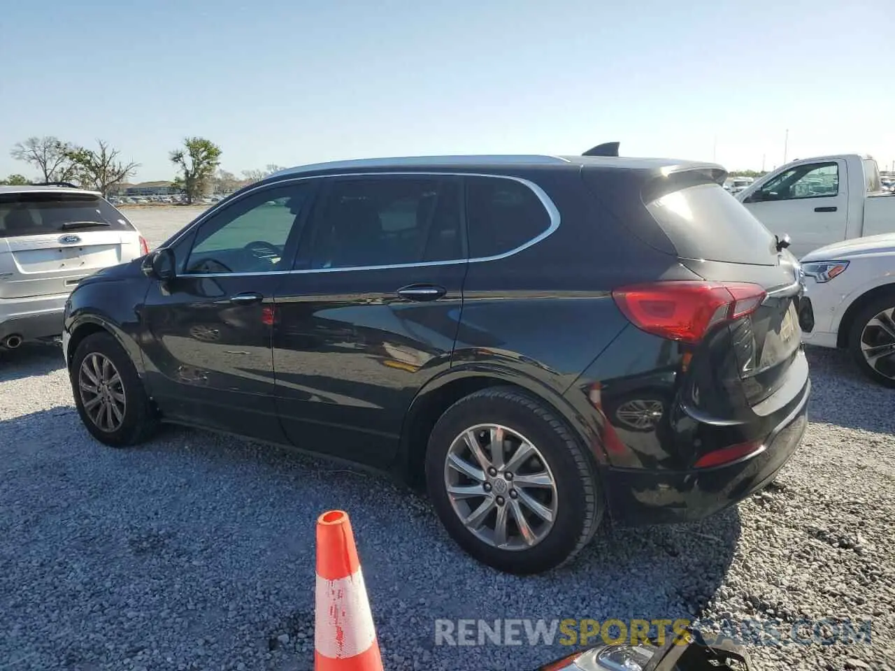 2 fotografías del automóvil dañado LRBFXCSA1LD035204 BUICK ENVISION 2020