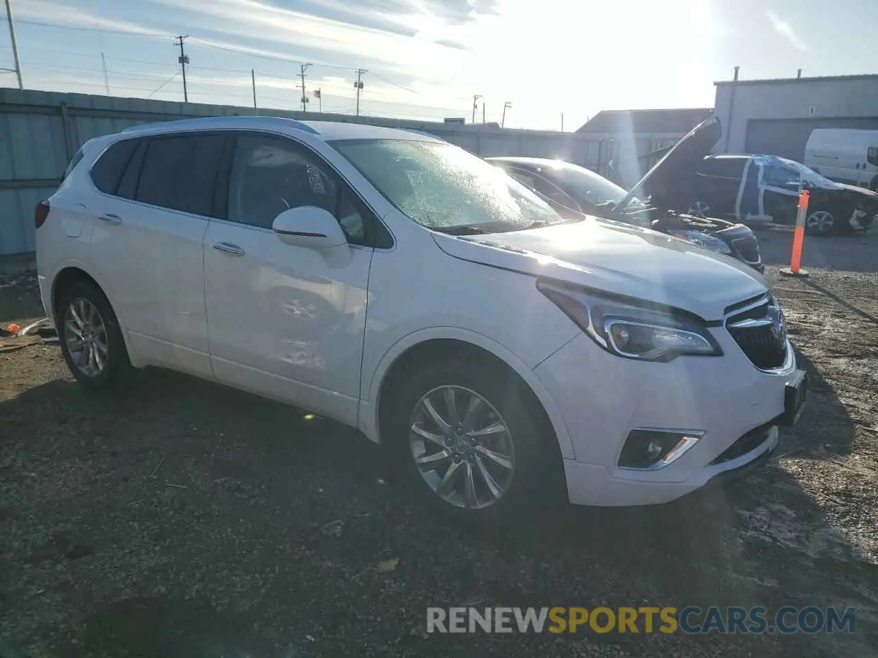 4 fotografías del automóvil dañado LRBFXCSA1LD101704 BUICK ENVISION 2020
