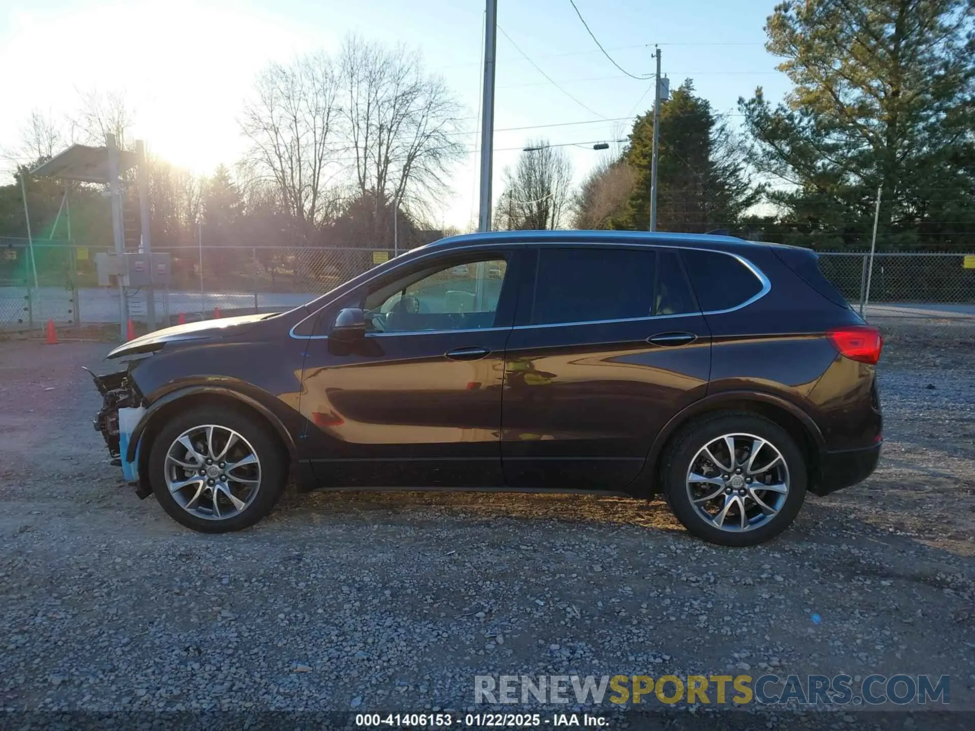 15 fotografías del automóvil dañado LRBFXCSA1LD184017 BUICK ENVISION 2020