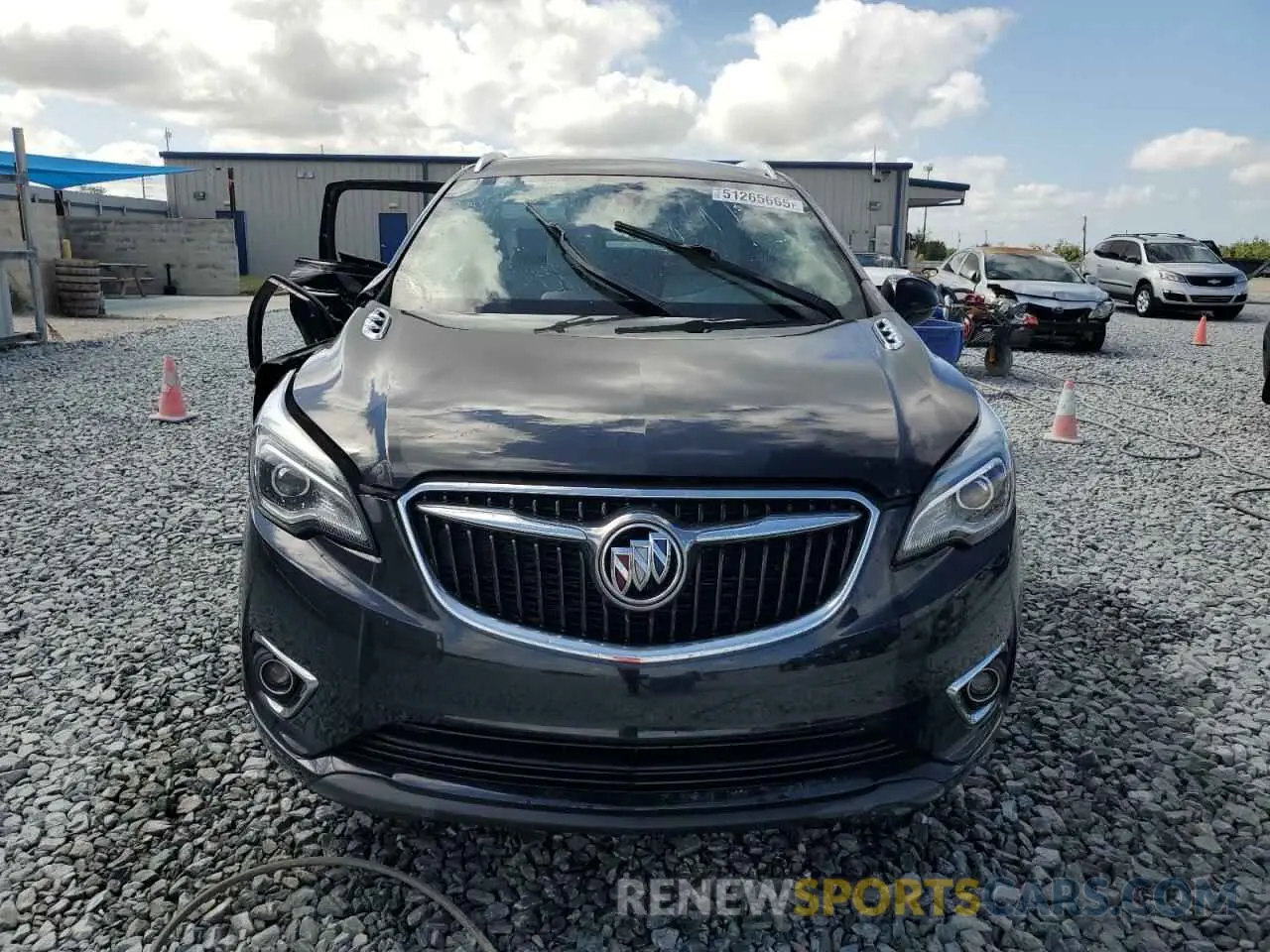5 fotografías del automóvil dañado LRBFXCSA2LD081057 BUICK ENVISION 2020