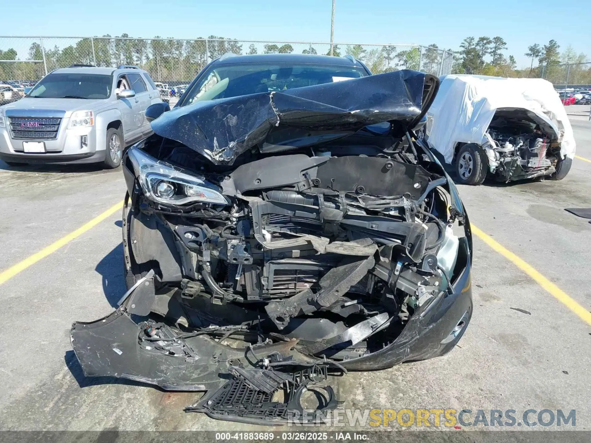 12 fotografías del automóvil dañado LRBFXCSA3LD100196 BUICK ENVISION 2020