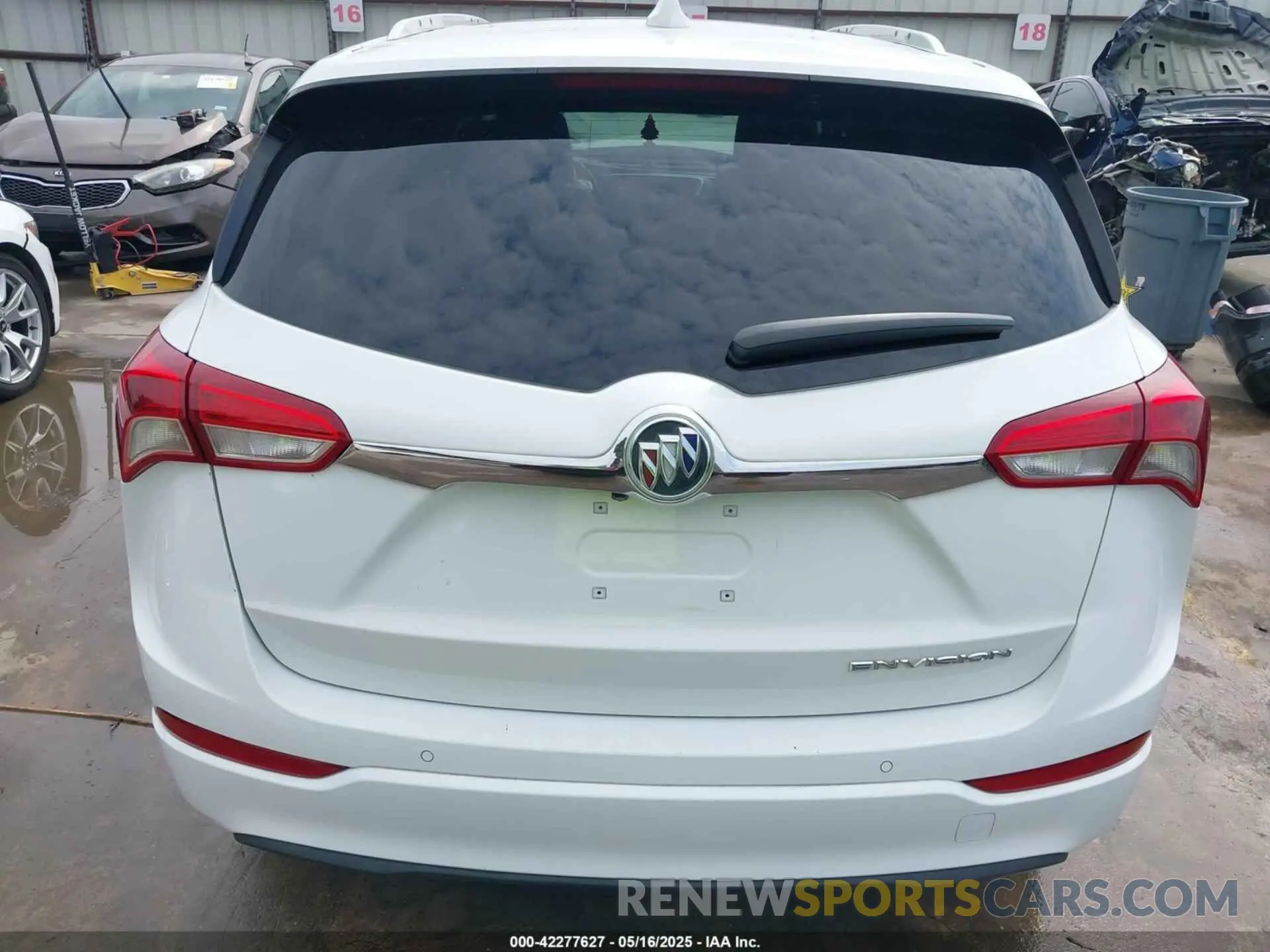 16 fotografías del automóvil dañado LRBFXCSA3LD114793 BUICK ENVISION 2020
