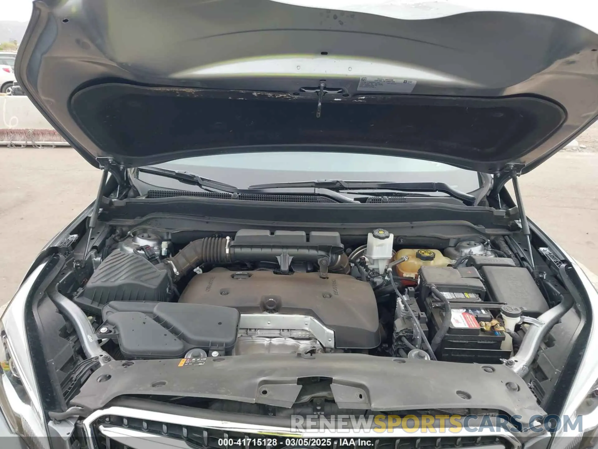 10 fotografías del automóvil dañado LRBFXCSA3LD176095 BUICK ENVISION 2020