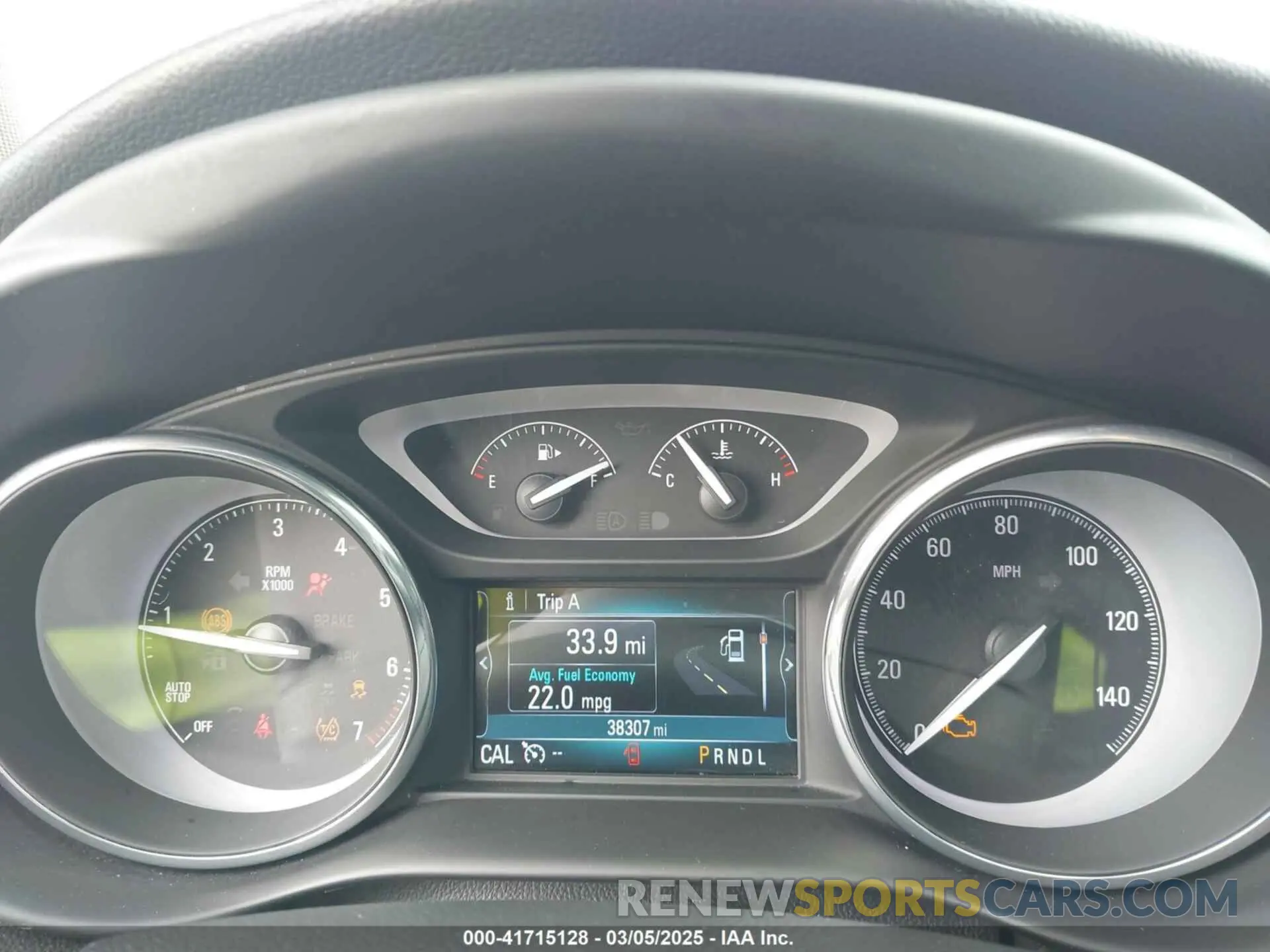 7 fotografías del automóvil dañado LRBFXCSA3LD176095 BUICK ENVISION 2020