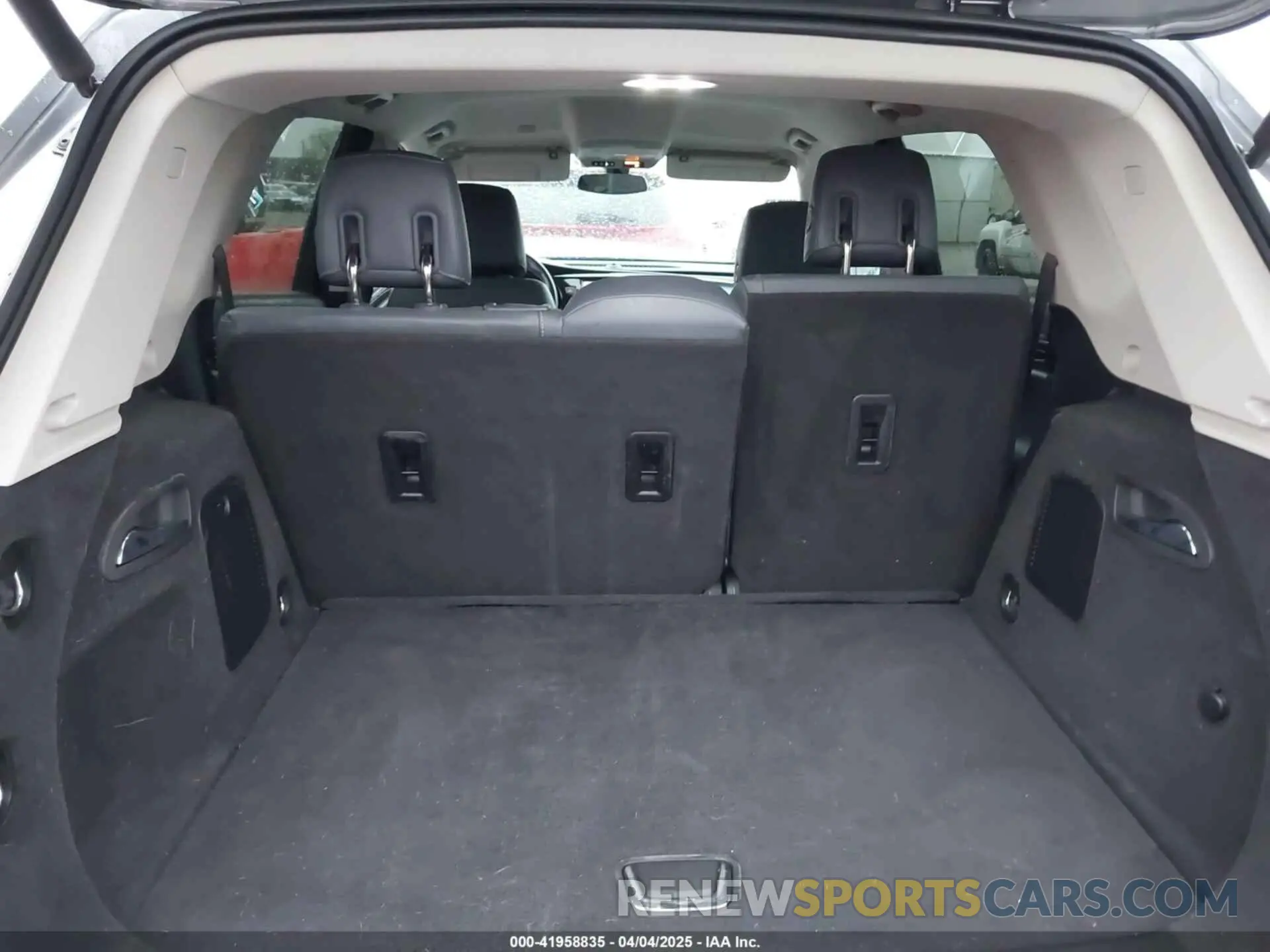 17 fotografías del automóvil dañado LRBFXCSA5LD115590 BUICK ENVISION 2020