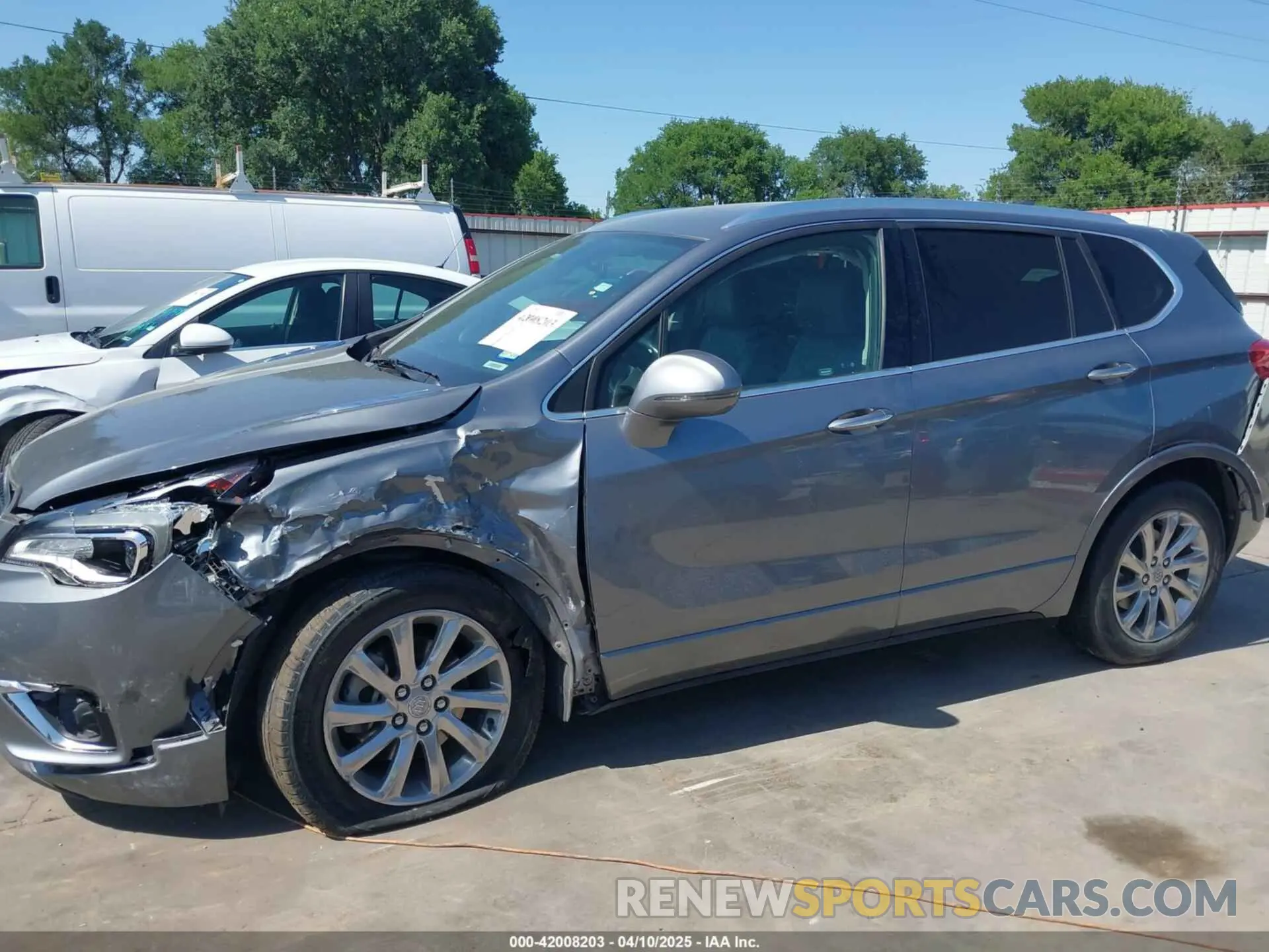 6 fotografías del automóvil dañado LRBFXCSA5LD211686 BUICK ENVISION 2020