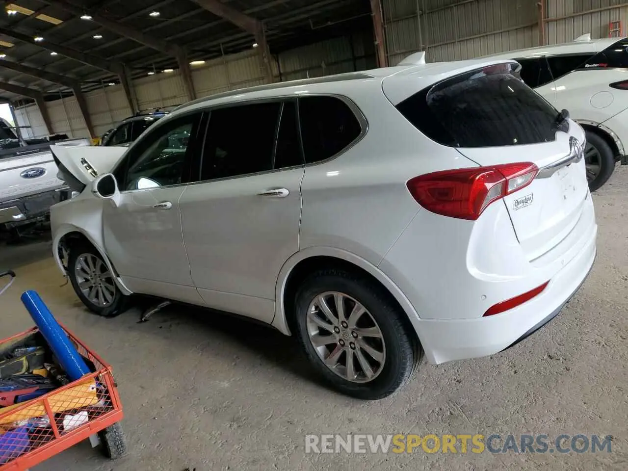 2 fotografías del automóvil dañado LRBFXCSA5LD230349 BUICK ENVISION 2020