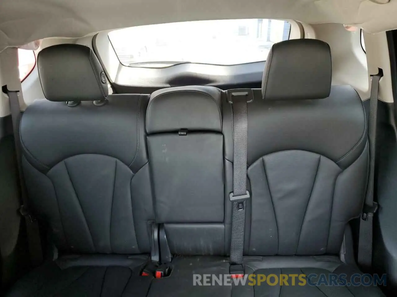 10 fotografías del automóvil dañado LRBFXCSA6LD014686 BUICK ENVISION 2020