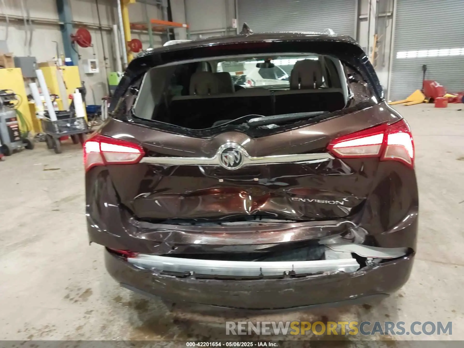 6 fotografías del automóvil dañado LRBFXCSA7LD169361 BUICK ENVISION 2020