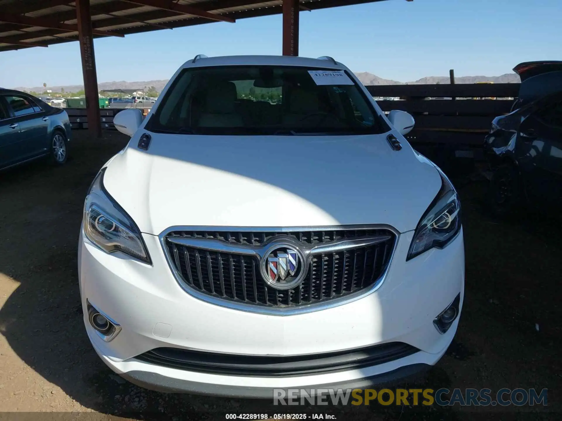 12 fotografías del automóvil dañado LRBFXCSA8LD037418 BUICK ENVISION 2020