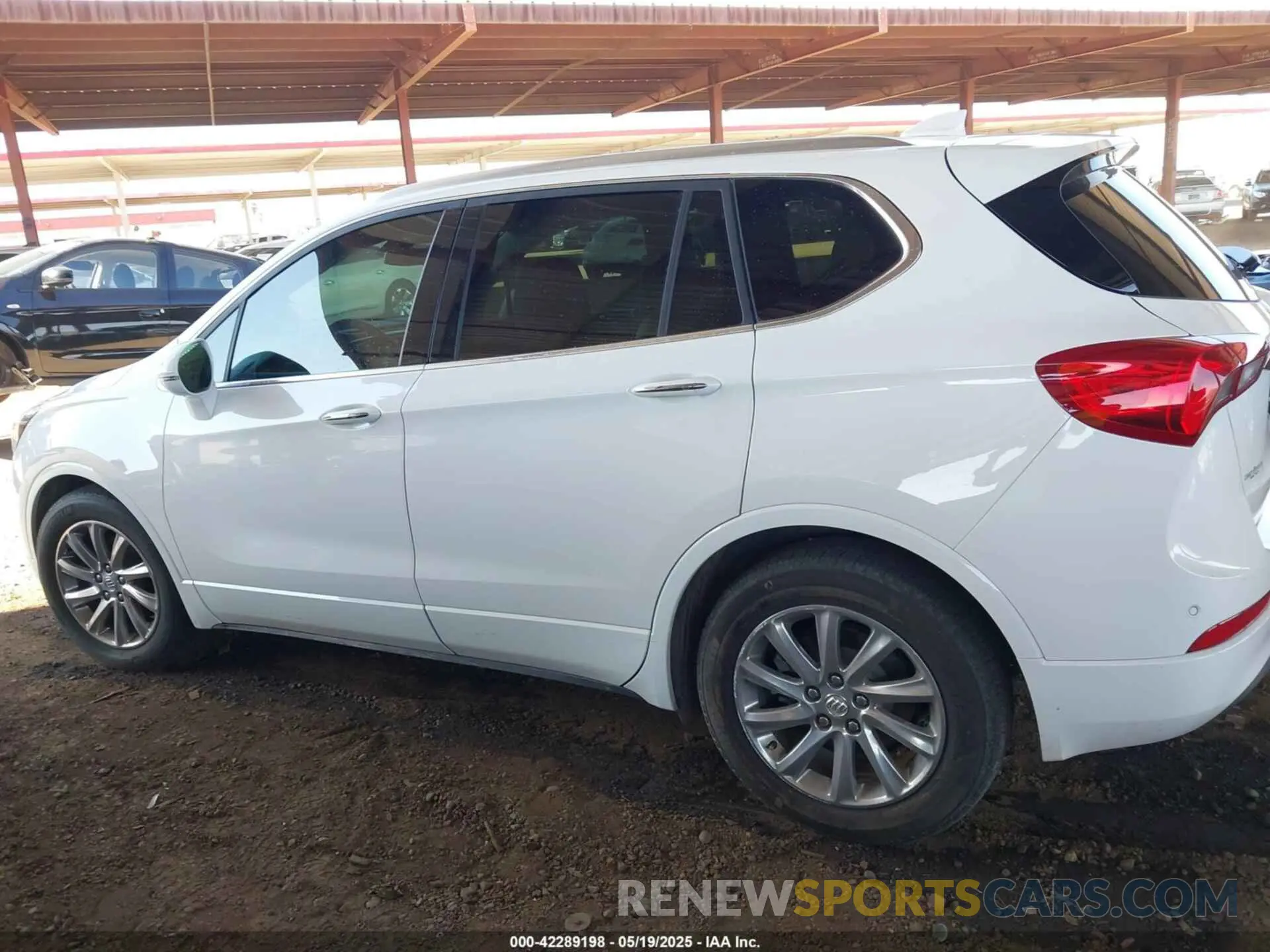 14 fotografías del automóvil dañado LRBFXCSA8LD037418 BUICK ENVISION 2020