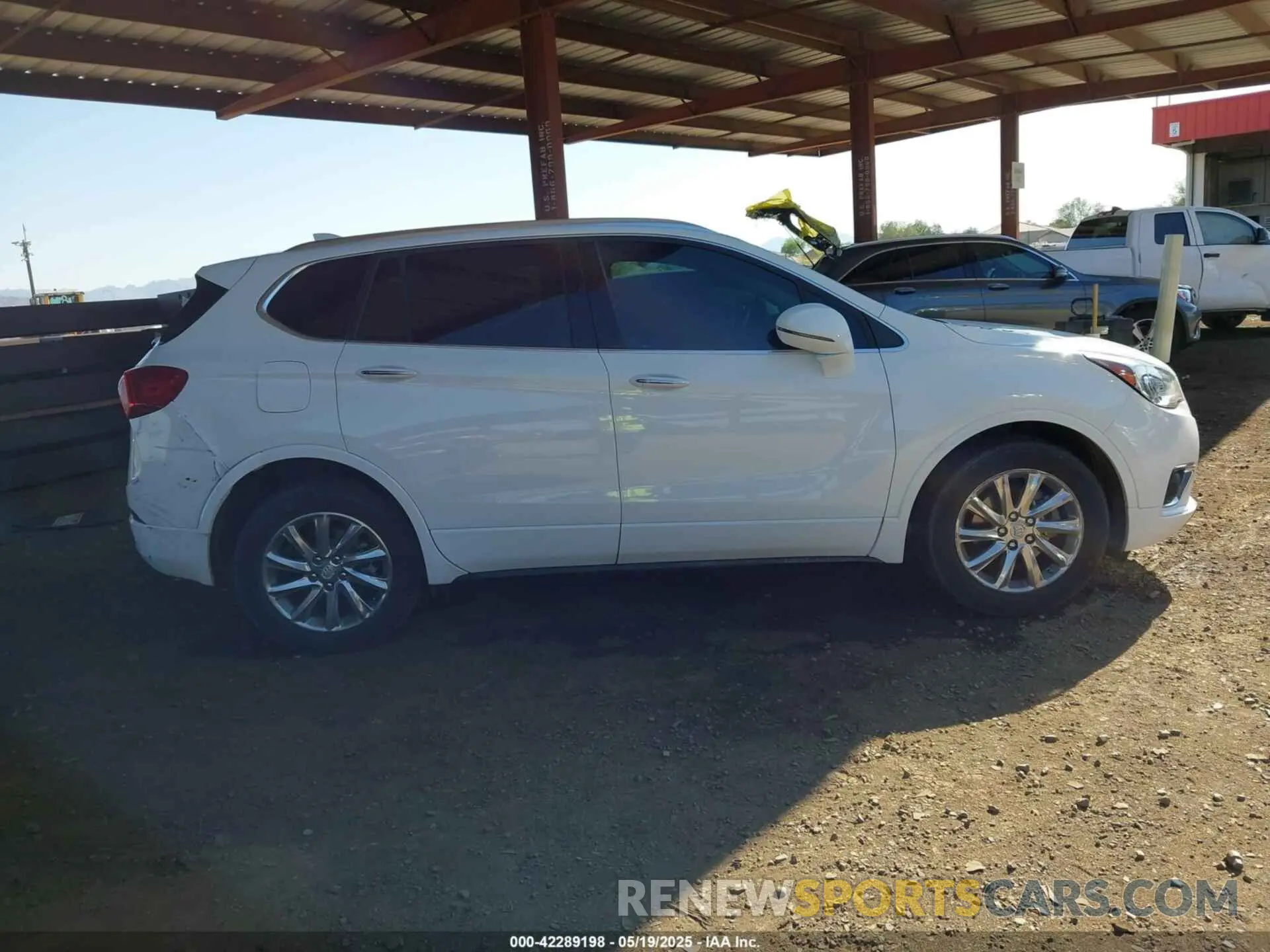 6 fotografías del automóvil dañado LRBFXCSA8LD037418 BUICK ENVISION 2020