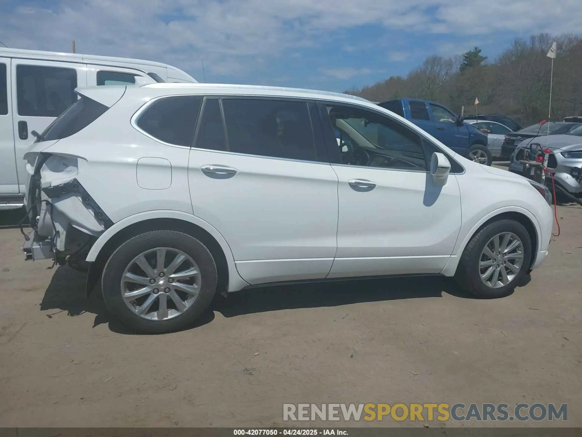 14 fotografías del automóvil dañado LRBFXCSA8LD149538 BUICK ENVISION 2020