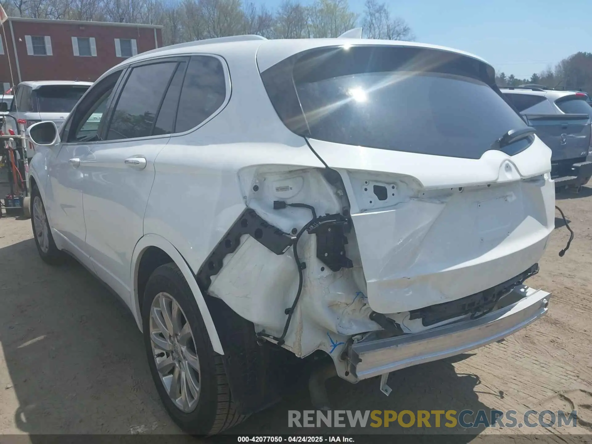 3 fotografías del automóvil dañado LRBFXCSA8LD149538 BUICK ENVISION 2020